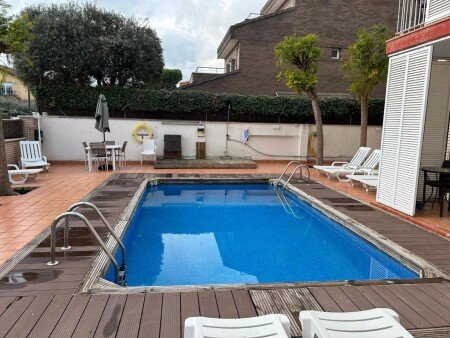 Apartamento 5 huéspedes, con piscina