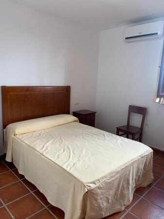 Hostal 4 huéspedes, con wifi