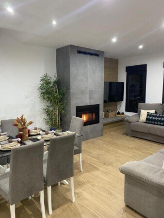 Casa 3 habitaciones, con aire acondicionado