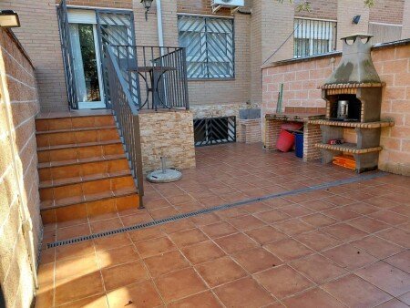 Casa 3 habitaciones, con aire acondicionado