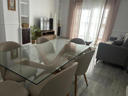 Apartamento 2 habitaciones, con jardín