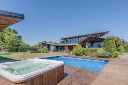 Casa 12 habitaciones, con jacuzzi