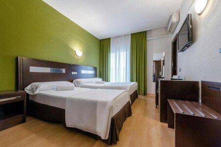 Hotel con aire acondicionado