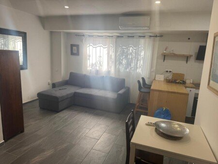 Apartamento 1 habitación, con aire acondicionado