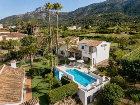 Villa 6 habitaciones, con jacuzzi