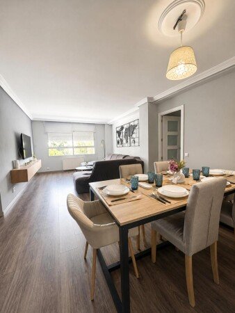 Apartamento 4 habitaciones, con wifi