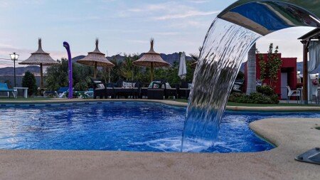 Casa 4 habitaciones, con jacuzzi