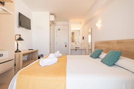 Hotel con aire acondicionado