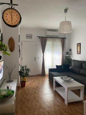 Casa 2 habitaciones, con aire acondicionado