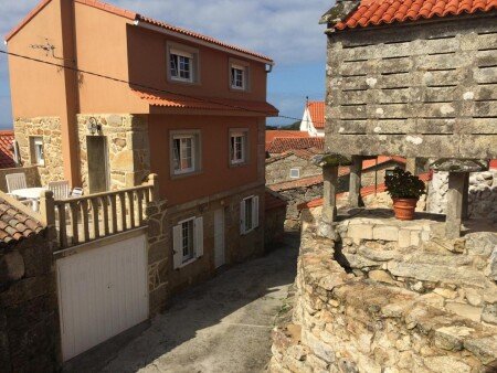 Casa 4 habitaciones, con aparcamiento