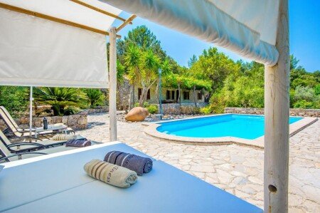 Villa 2 habitaciones, con piscina