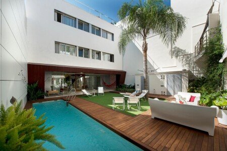Hotel con piscina