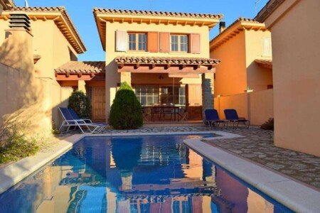 Villa 3 Schlafzimmer, mit Pool