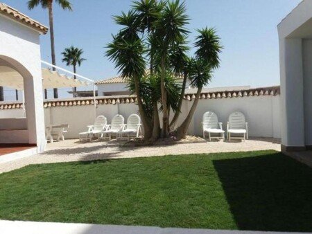 Casa 3 habitaciones, con jardín