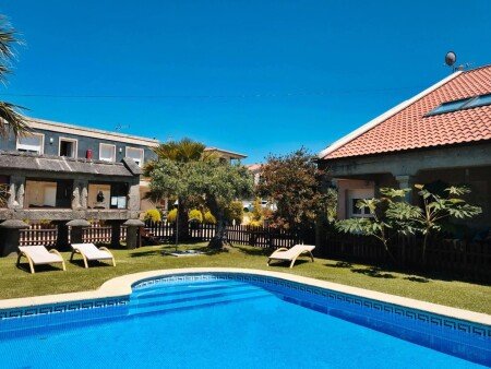 Hotel con piscina