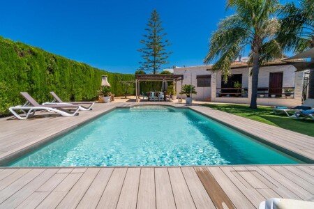 Bed and breakfast 3 habitaciones, con piscina