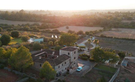 Bed and breakfast 4 voyageurs, avec piscine