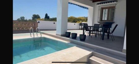 Villa 2 habitaciones, con piscina