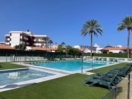 Casa 2 habitaciones, con piscina