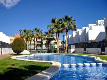 Villa 8 huéspedes, con piscina