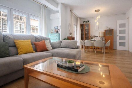 Apartamento 5 habitaciones, con aire acondicionado