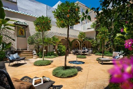 Bed and breakfast 15 ospiti, con piscina