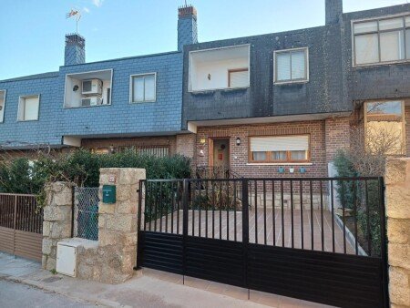 Casa 3 habitaciones, con piscina