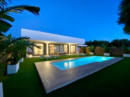 Villa 9 Gäste, mit Pool