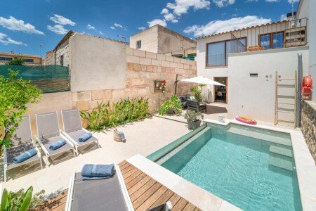 Casa 2 habitaciones, con piscina