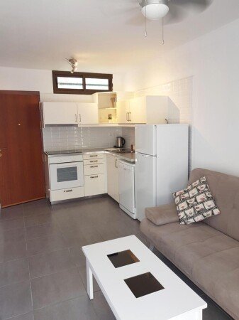 Apartamento 1 habitación, con piscina