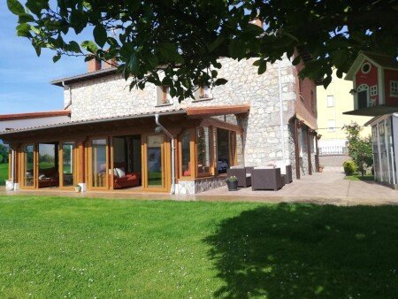 Apartamento 6 huéspedes, con jardín