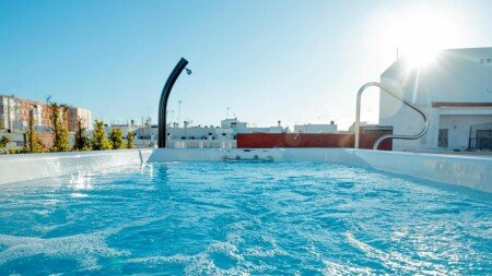 Hotel con piscina