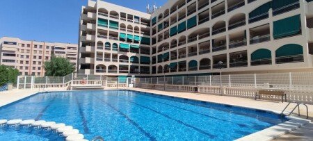 Apartamento 1 habitación, con piscina