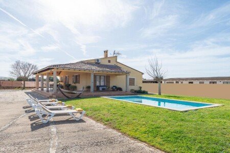Casa 2 habitaciones, con piscina