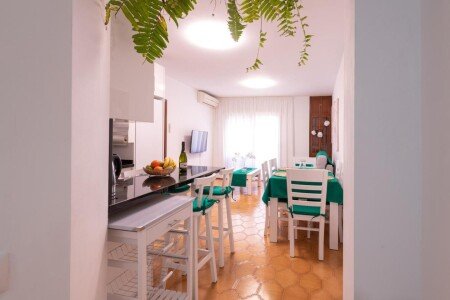 Apartamento 3 habitaciones, con aire acondicionado