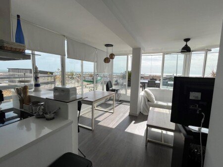 Apartamento 3 habitaciones, con jardín