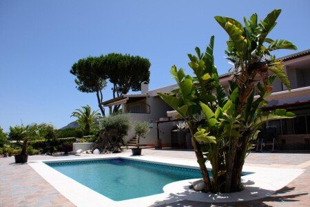 Bed and breakfast 4 huéspedes, con piscina