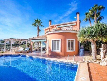 Casa 3 habitaciones, con piscina