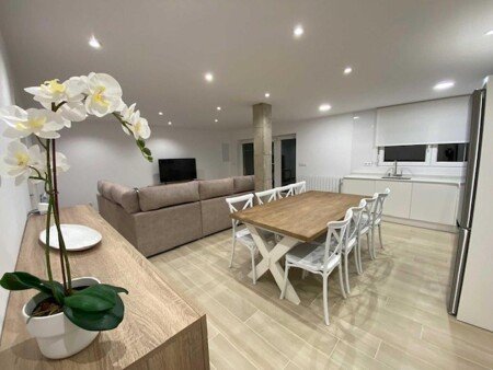 Casa 4 habitaciones, con jacuzzi