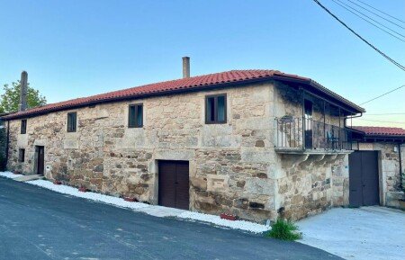 Casa 3 habitaciones, con jardín