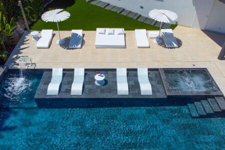 Villa 5 habitaciones, con piscina