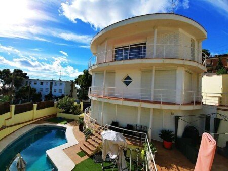 Casa 3 habitaciones, con piscina