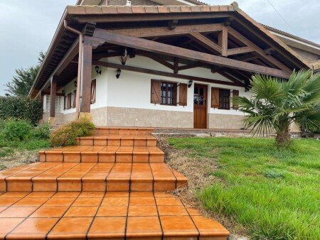 Apartamento 4 huéspedes, con jardín