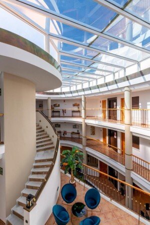 Hotel con aire acondicionado