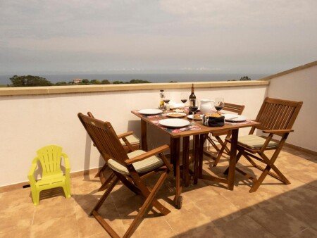 Aparthotel 5 huéspedes, con jardín