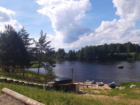 Chalet 2 chambres, avec piscine