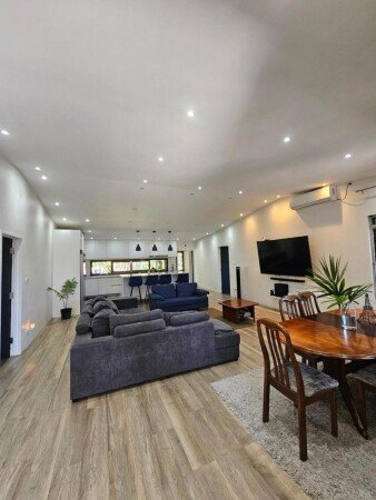 House 3 bedrooms, with garden