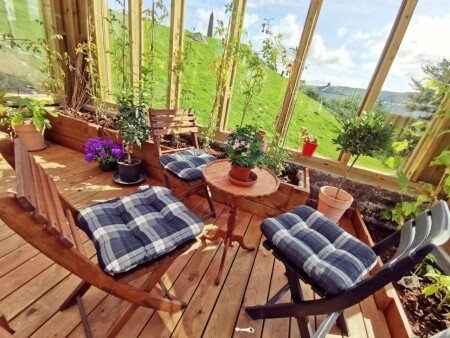 Wohnung 2 Schlafzimmer, mit Garten