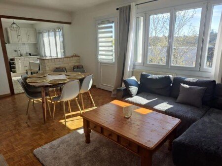 House 3 bedrooms, with garden