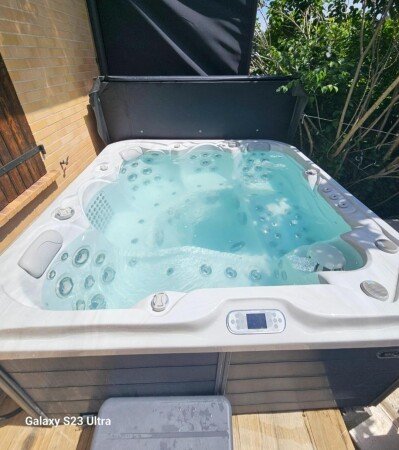 Villa 7 chambres, avec jacuzzi